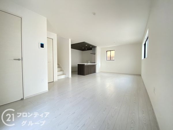 加古川市平岡町新在家　新築一戸建て　９期　１号棟
