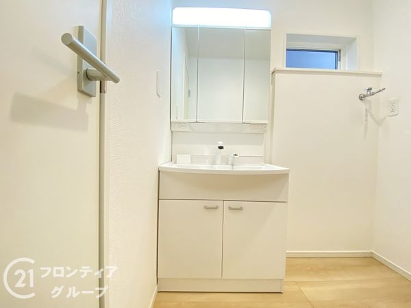 高砂市梅井１丁目　新築一戸建て　第８　１号棟