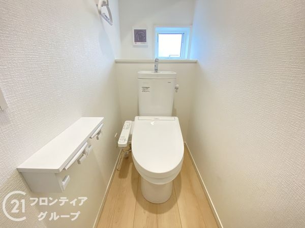 高砂市梅井１丁目　新築一戸建て　第８　１号棟