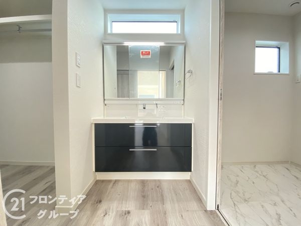 姫路市網干区田井の中古一戸建て
