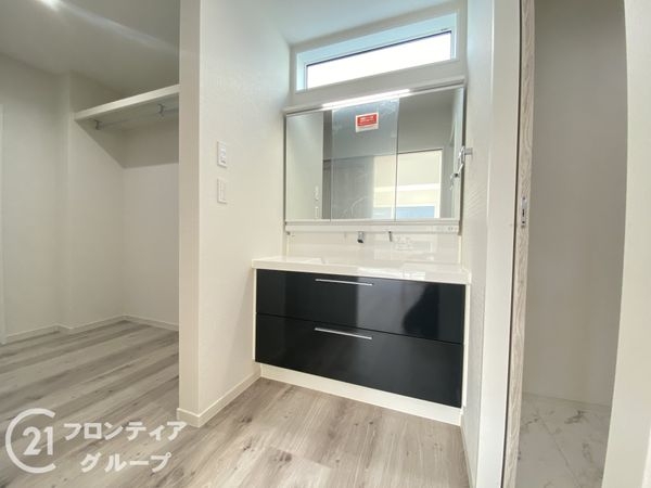 姫路市網干区田井の中古一戸建て