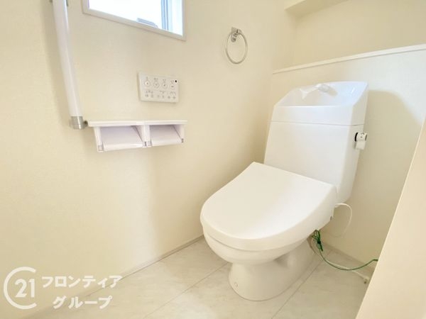 加古川市米田町平津　新築一戸建て　２号棟
