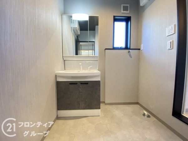 加古川市別府町新野辺の中古一戸建て