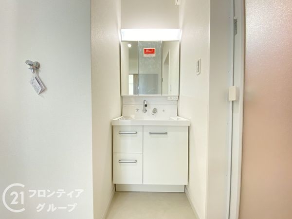加古川市平岡町八反田　新築一戸建て　８号地