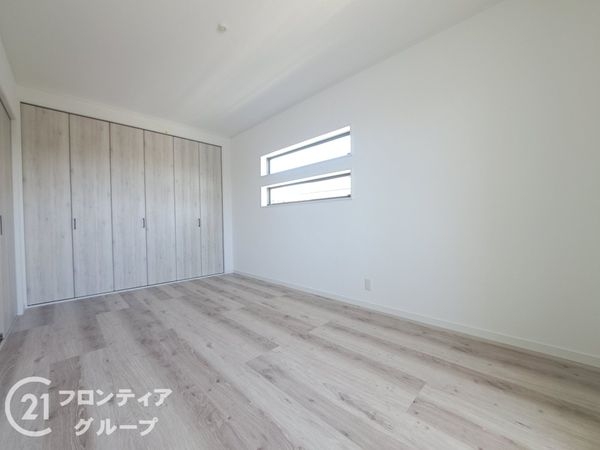 加古川市平岡町八反田　新築一戸建て　８号地