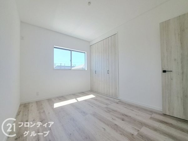 加古川市平岡町八反田　新築一戸建て　８号地
