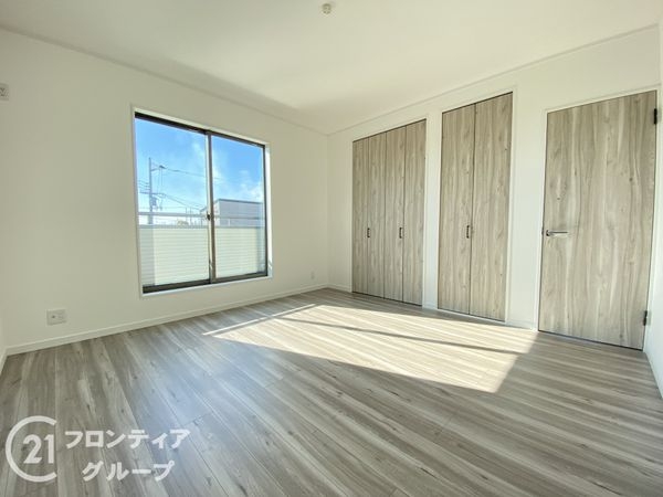 加古川市平岡町八反田　新築一戸建て　８号地