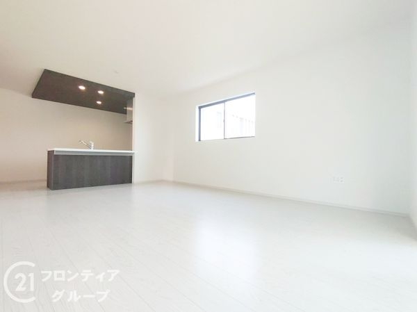 姫路市白浜町　新築一戸建て　1期　全１区画