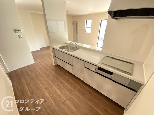 小野市中町　新築一戸建て　８期　３号棟