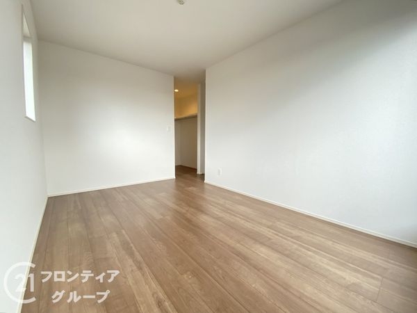 加古川市別府町新野辺　新築一戸建て　２期　２号棟