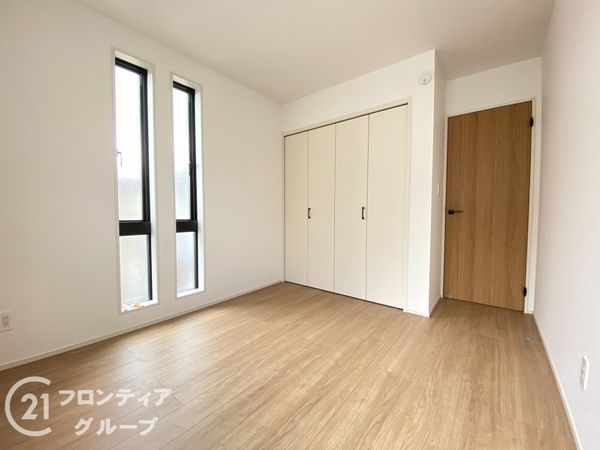 加古川市別府町新野辺　新築一戸建て　２期　１号棟