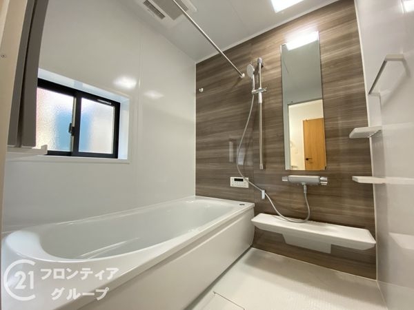 加古川市別府町新野辺　新築一戸建て　２期　１号棟