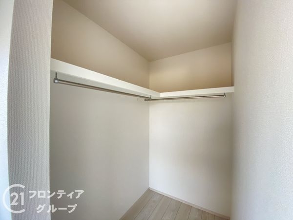 三木市緑が丘町本町１丁目　新築一戸建て　２期　２号棟