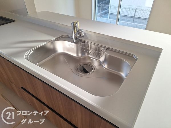 加古川市別府町新野辺北町５丁目　新築一戸建て　６期　１号棟