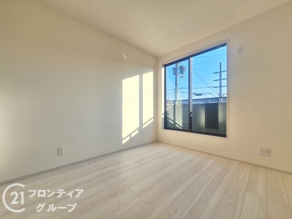 加古川市別府町新野辺北町５丁目　新築一戸建て　６期　３号棟