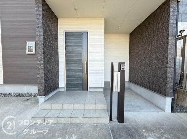 姫路市飾磨区阿成植木　中古一戸建て
