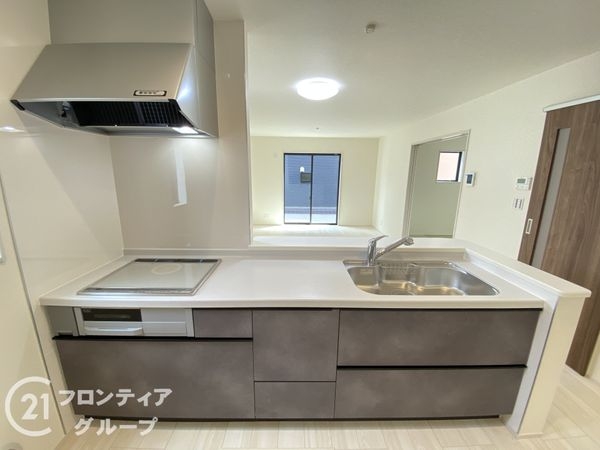 姫路市飾磨区中島　新築一戸建て　５期　１号棟