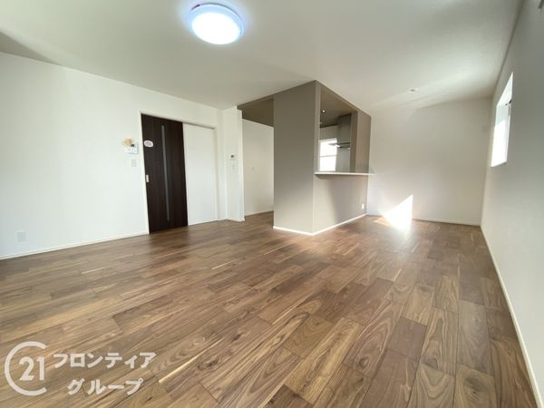 加古郡播磨町南大中１丁目　新築一戸建て　第４　１号棟