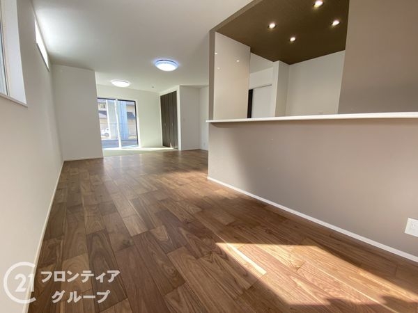 加古郡播磨町南大中１丁目　新築一戸建て　第４　１号棟