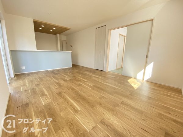 加古郡播磨町南大中１丁目　新築一戸建て　第４　３号棟