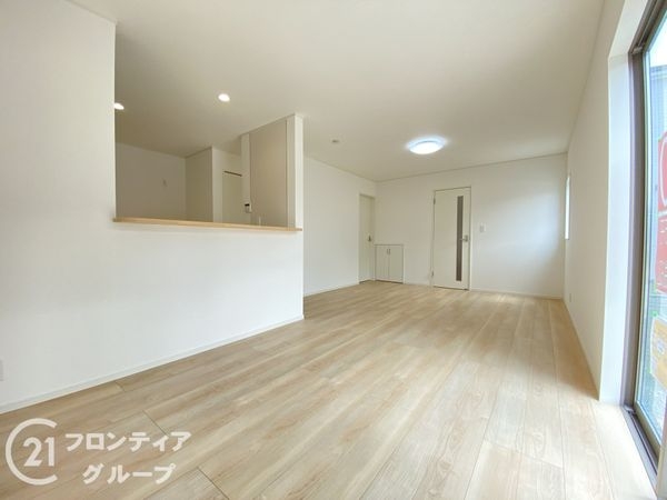姫路市広畑区蒲田　新築一戸建て　第１２　３期　６号棟