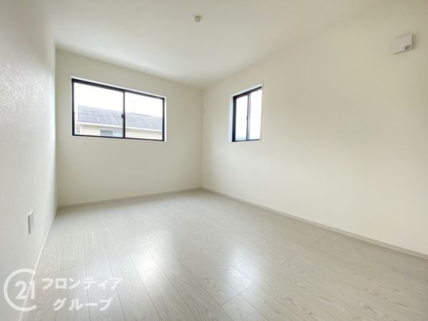 姫路市西今宿６丁目　新築一戸建て　１期　２号棟
