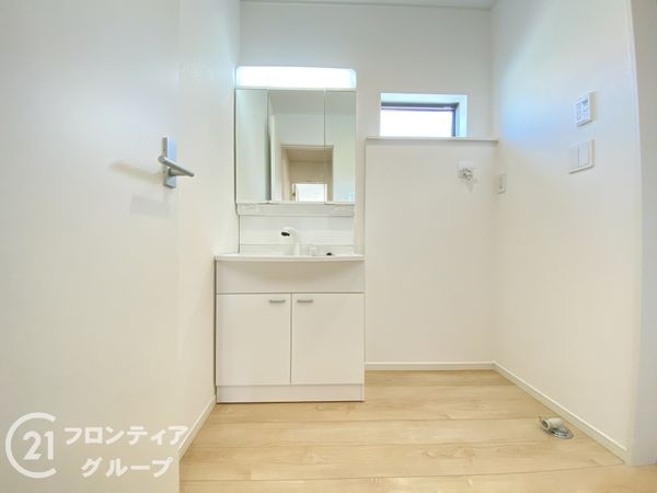 高砂市伊保港町２丁目　新築一戸建て　第1　１号棟