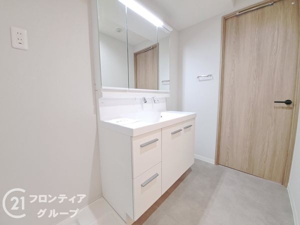パレ・ロワイヤル南新在家　中古マンション