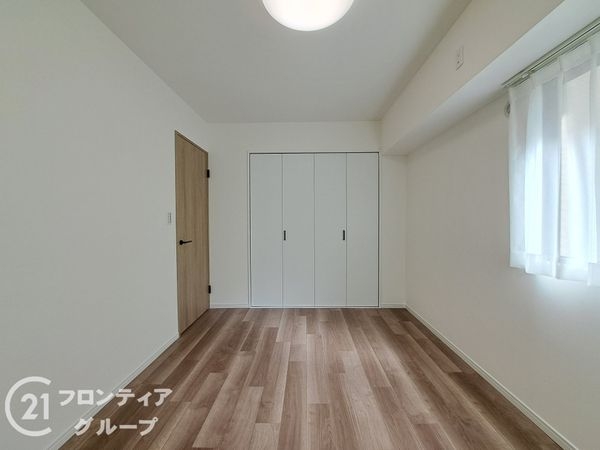 パレ・ロワイヤル南新在家　中古マンション