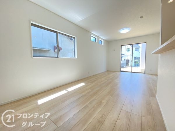 高砂市伊保港町２丁目　新築一戸建て　第1　2号棟