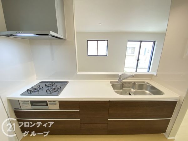 加古川市野口町古大内　新築一戸建て　B号棟