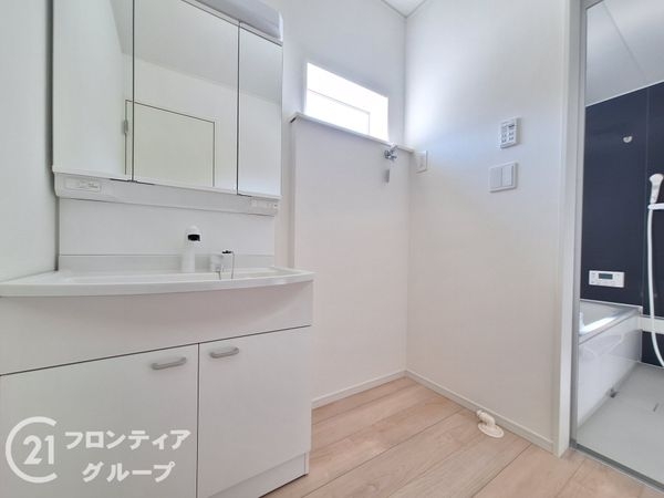 揖保郡太子町太田　新築一戸建て　第４　２号棟
