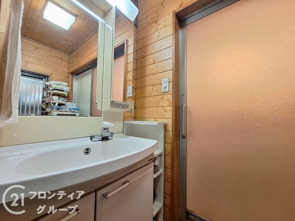 加古川市西神吉町岸の中古一戸建て