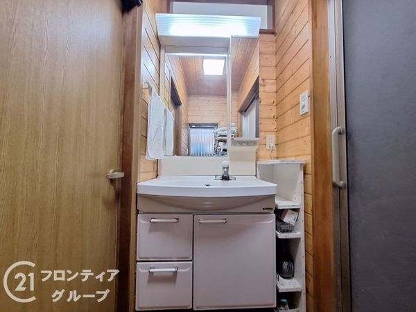 加古川市西神吉町岸の中古一戸建て