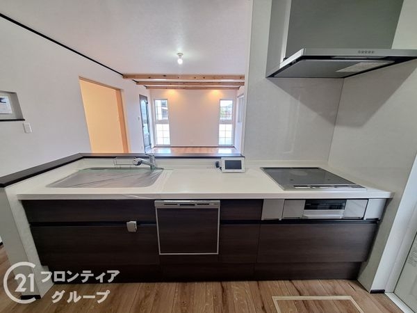 高砂市荒井町小松原３丁目　中古一戸建て