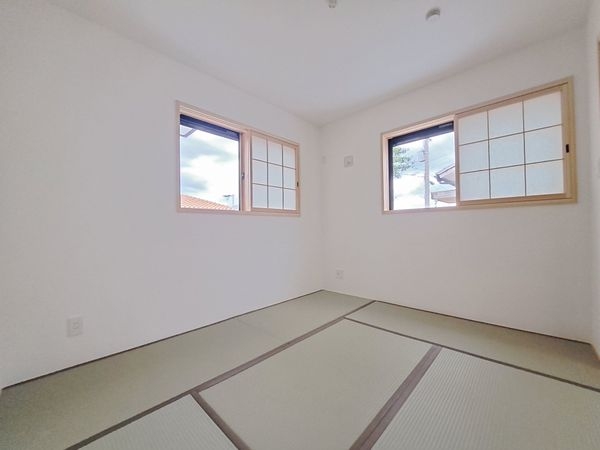 三木市志染町東自由が丘３丁目　新築一戸建て　全１区画