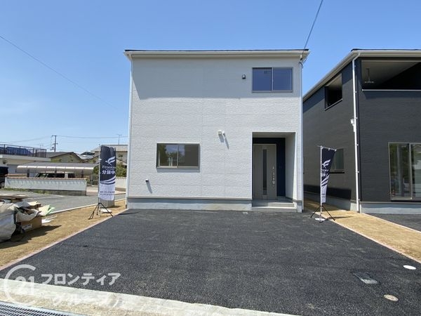 三木市大塚１丁目　新築一戸建て　第４　４号棟
