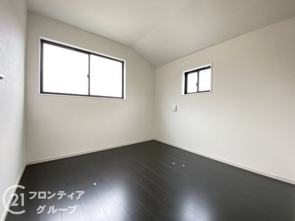 高砂市米田町塩市　新築一戸建て　１期　２号棟