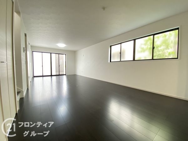 高砂市米田町塩市　新築一戸建て　１期　２号棟