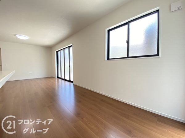 高砂市米田町塩市　新築一戸建て　１期　１号棟