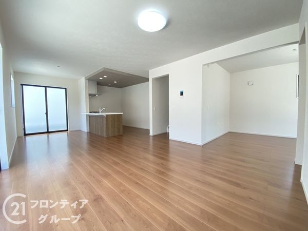 高砂市米田町塩市　新築一戸建て　１期　１号棟