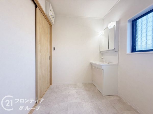 姫路市飾磨区構４丁目の中古一戸建て