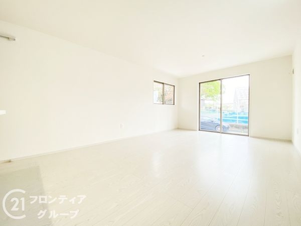 加古川市平岡町新在家　新築一戸建て　１０期　全１区画