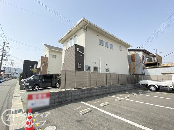 姫路市飾磨区構の中古一戸建て