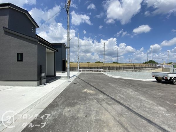 加古川市加古川町稲屋　新築一戸建て　１１期　２号棟