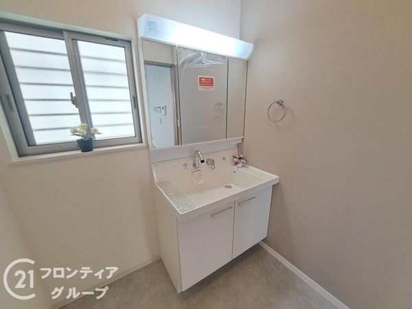 加古川市平岡町一色東２丁目の中古一戸建て