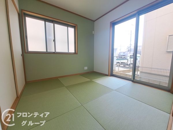 加古川市平岡町一色東２丁目の中古一戸建て