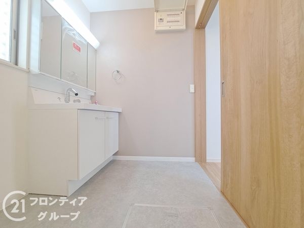 加古川市平岡町一色東２丁目の中古一戸建て