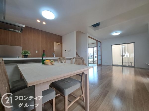 加古川市平岡町一色東２丁目の中古一戸建て