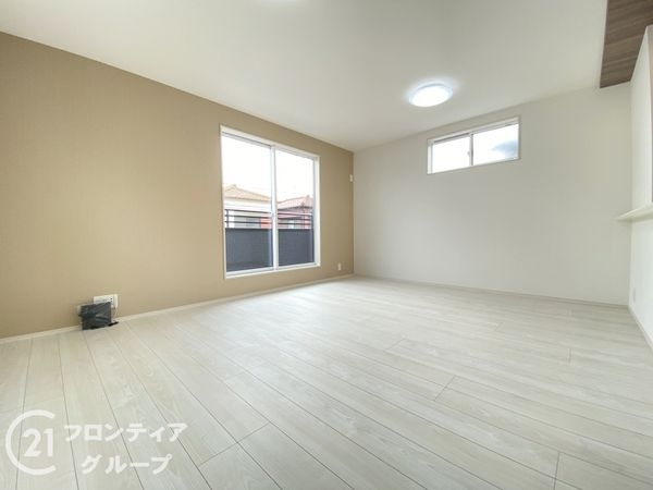 加古川市加古川町美乃利　新築一戸建て　２期　全１区画